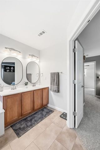 19 Cambridge Court, Troy, MO 63379