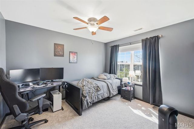 19 Cambridge Court, Troy, MO 63379