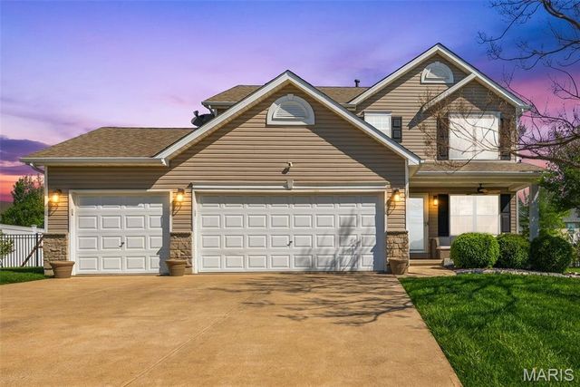 19 Cambridge Court, Troy, MO 63379