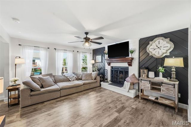 19 Cambridge Court, Troy, MO 63379