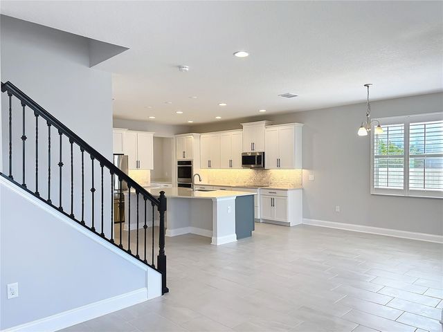 13185 BLOSSOM VALLEY DRIVE, Clermont, FL 34711