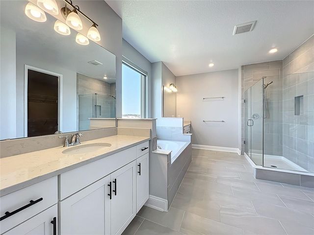 13185 BLOSSOM VALLEY DRIVE, Clermont, FL 34711