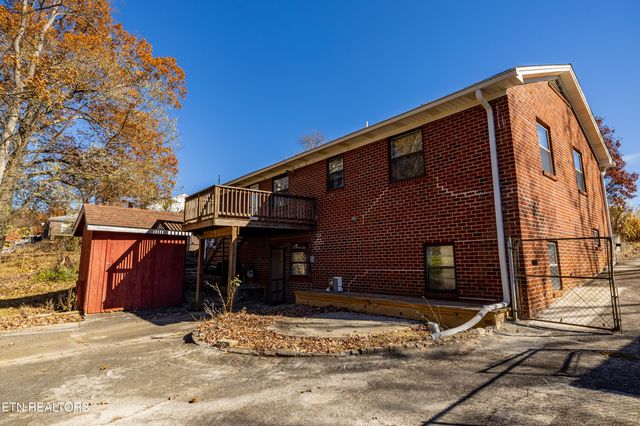 2609 Patrick Ave, Maryville, TN 37804