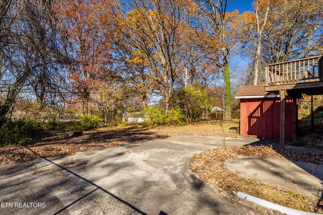 2609 Patrick Ave, Maryville, TN 37804