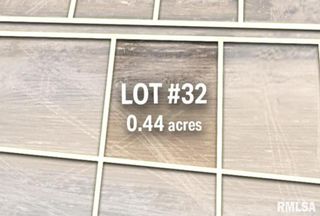 Lot 32 MAPLE GROVE, Donahue, IA 52746