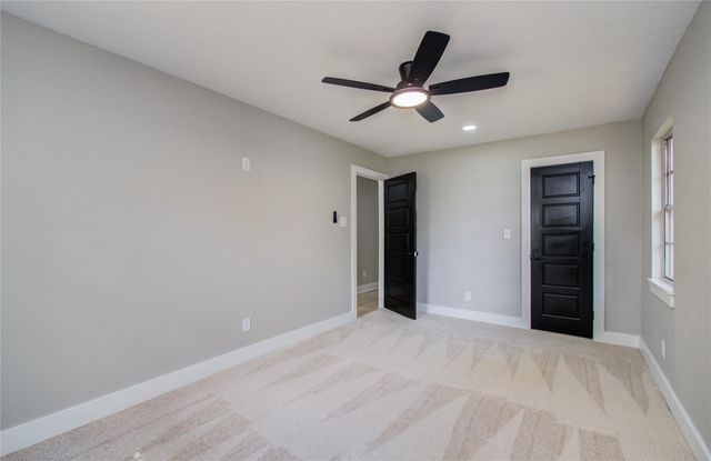 4375 W Broadway Street, Beaumont, TX 77707