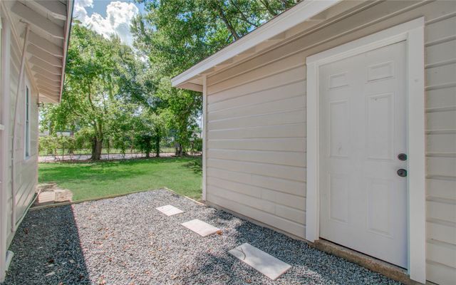 4375 W Broadway Street, Beaumont, TX 77707