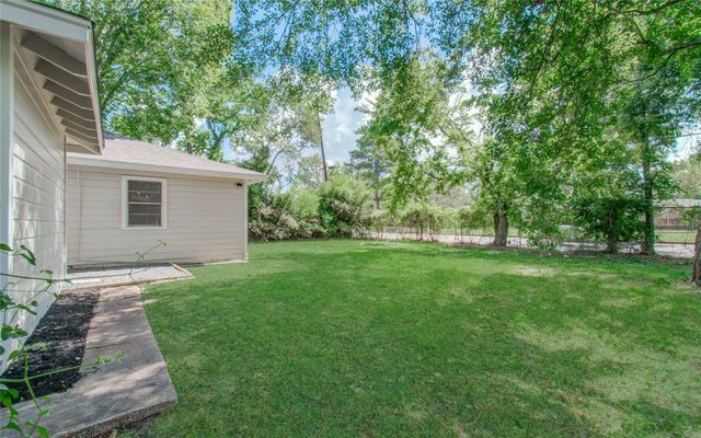 4375 W Broadway Street, Beaumont, TX 77707