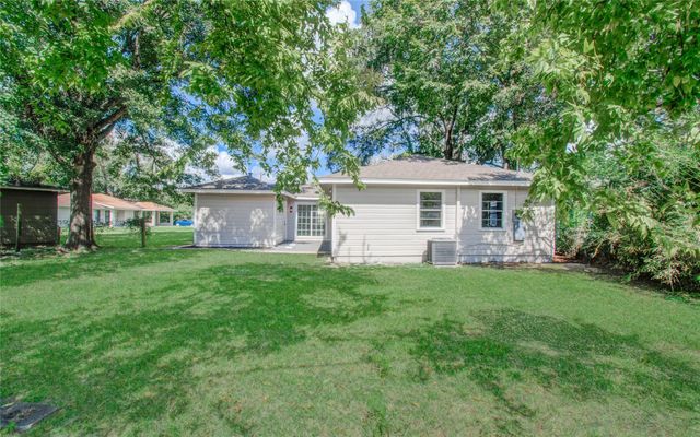 4375 W Broadway Street, Beaumont, TX 77707