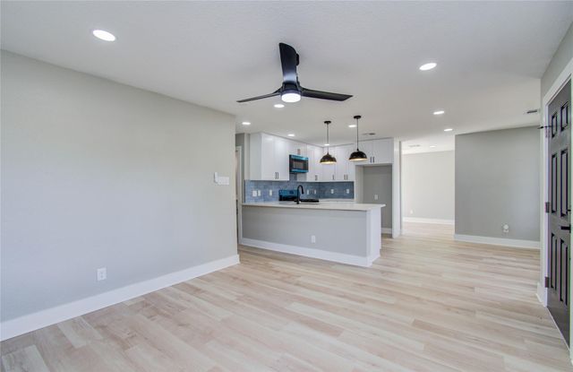 4375 W Broadway Street, Beaumont, TX 77707