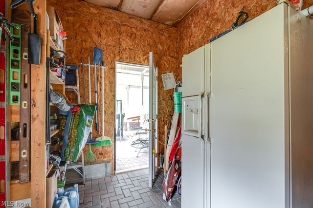 3139 Camille Road SW, Sherrodsville, OH 44675