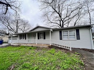 208 N 36th Street, Corsicana, TX 75110