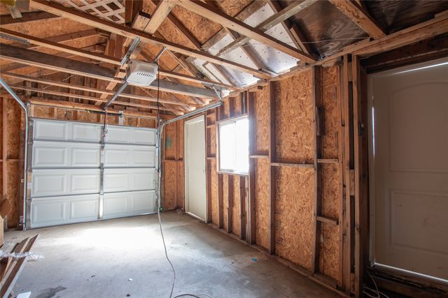 400 W Main Street, Honey Grove, TX 75446