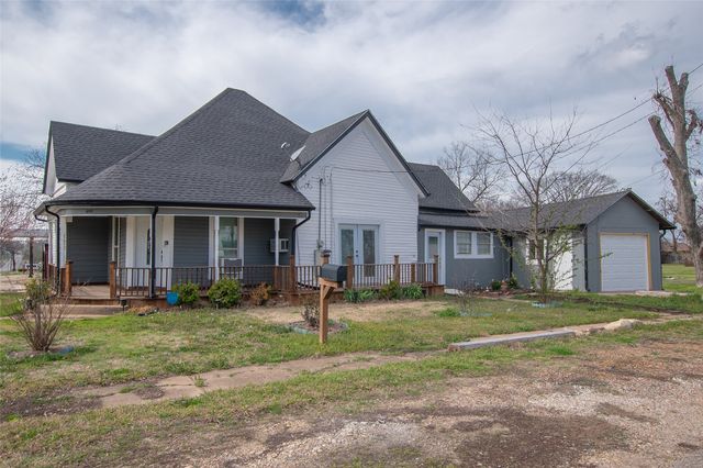 400 W Main Street, Honey Grove, TX 75446
