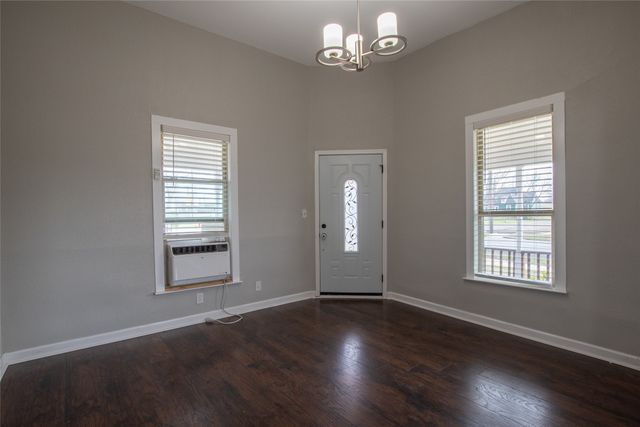 400 W Main Street, Honey Grove, TX 75446