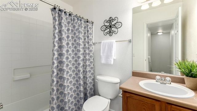 2417 Gilpin Avenue, Colorado Springs, CO 80910