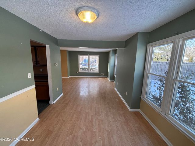 18 Plymouth Drive, Howell, NJ 07731