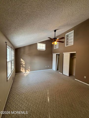 18 Plymouth Drive, Howell, NJ 07731