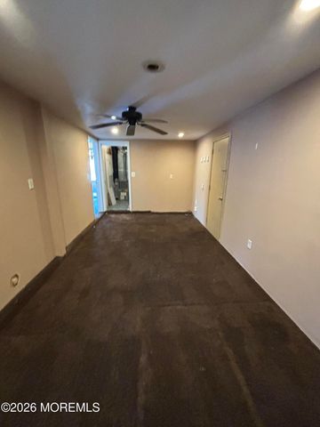 18 Plymouth Drive, Howell, NJ 07731