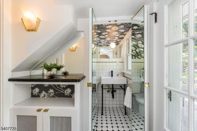 237 Underhill Rd, South Orange Village Twp., NJ 07079