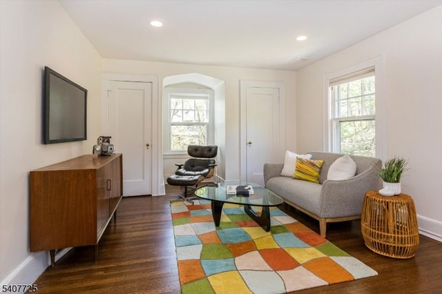 237 Underhill Rd, South Orange Village Twp., NJ 07079