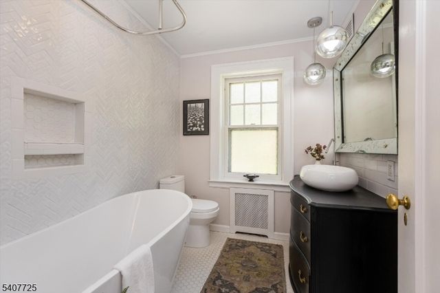 237 Underhill Rd, South Orange Village Twp., NJ 07079