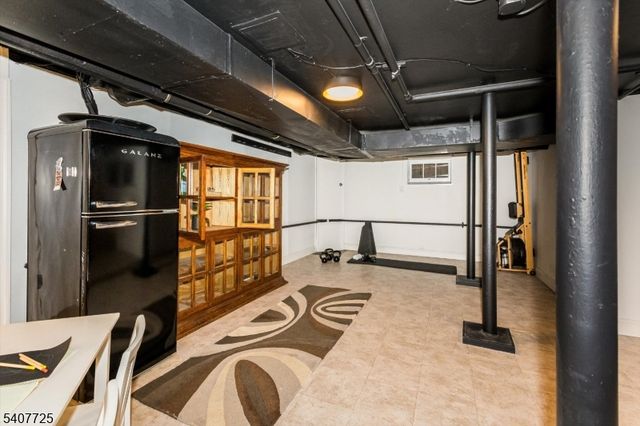 237 Underhill Rd, South Orange Village Twp., NJ 07079