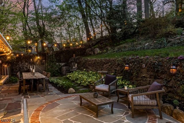 237 Underhill Rd, South Orange Village Twp., NJ 07079