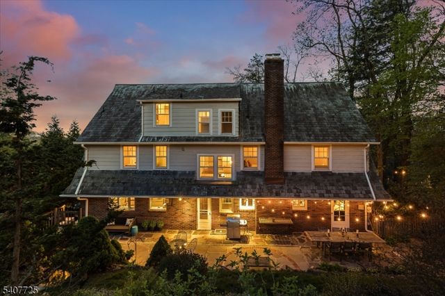 237 Underhill Rd, South Orange Village Twp., NJ 07079