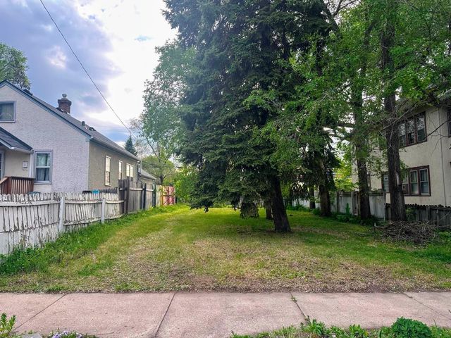 2942 Tyler Street NE, Minneapolis, MN 55418