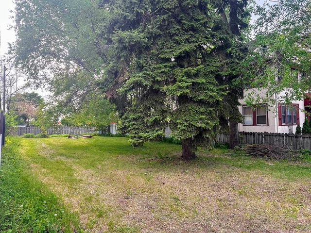 2942 Tyler Street NE, Minneapolis, MN 55418