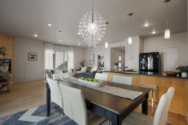 216 Aliso Drive SE, Albuquerque, NM 87108