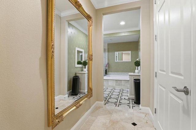 2881 Meridian Avenue 104, San Jose, CA 95124