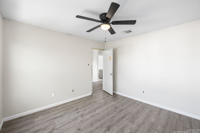 8010 Chestnut Gate, Converse, TX 78109