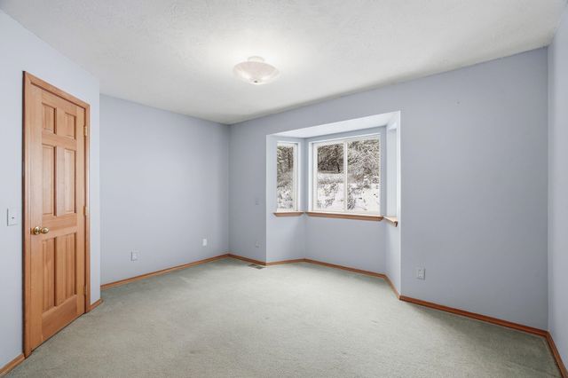 30324 N Elk Chattaroy Rd, Chattaroy, WA 99003