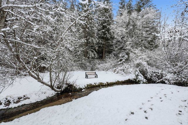 30324 N Elk Chattaroy Rd, Chattaroy, WA 99003