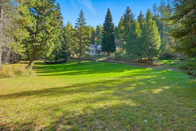 30324 N Elk Chattaroy Rd, Chattaroy, WA 99003