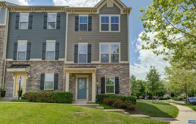 905 FLAT WATERS LN, Charlottesville, VA 22911