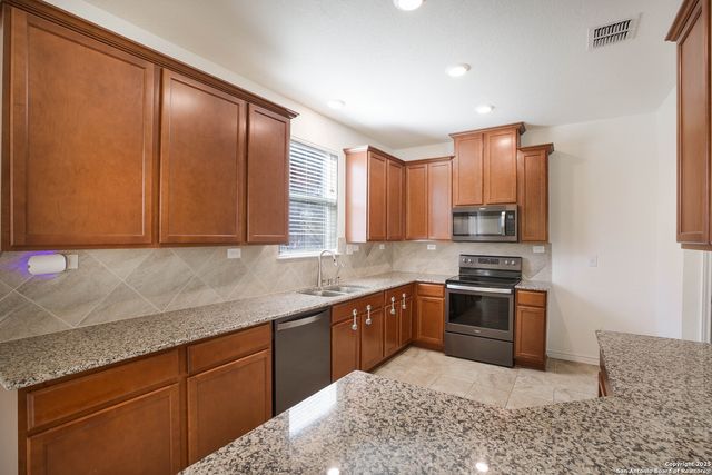 8219 Victory Point, San Antonio, TX 78254