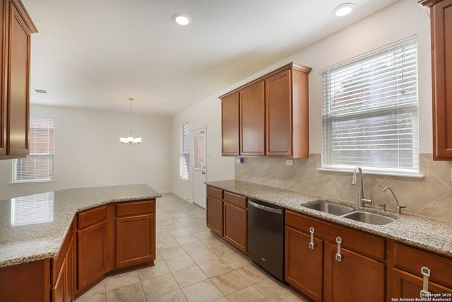 8219 Victory Point, San Antonio, TX 78254