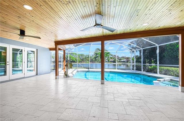 740 Bald Eagle DR # 40, Naples, FL 34105