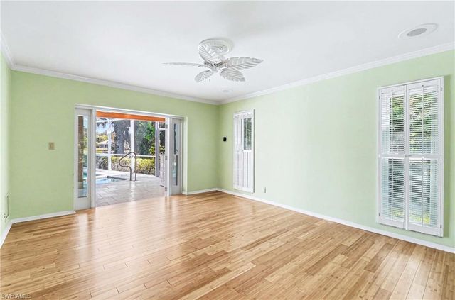 740 Bald Eagle DR # 40, Naples, FL 34105