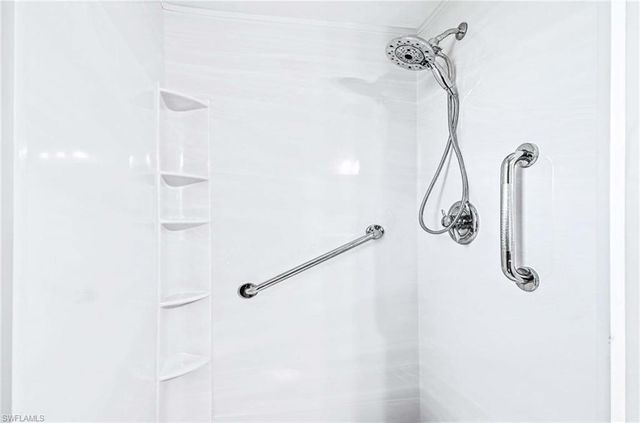 740 Bald Eagle DR # 40, Naples, FL 34105