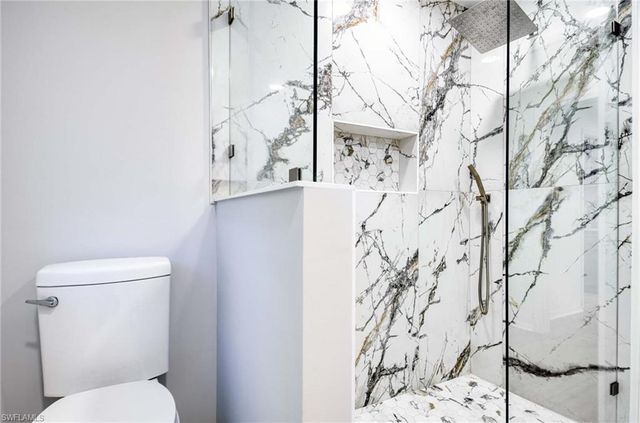 740 Bald Eagle DR # 40, Naples, FL 34105