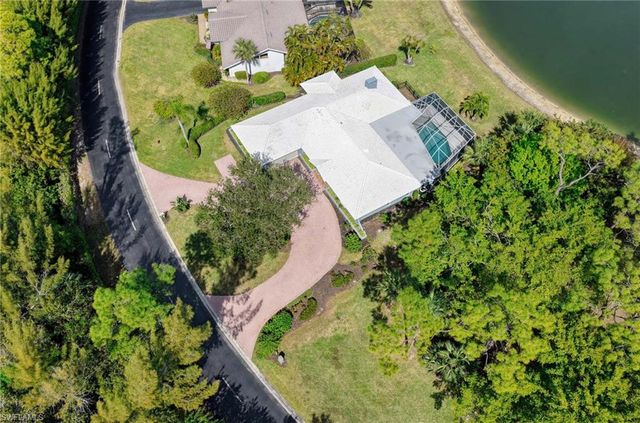 740 Bald Eagle DR # 40, Naples, FL 34105