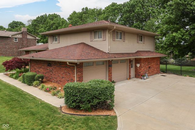 1640 Ridge Hill Lane, Indianapolis, IN 46217
