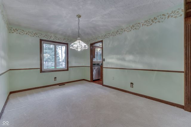 1640 Ridge Hill Lane, Indianapolis, IN 46217