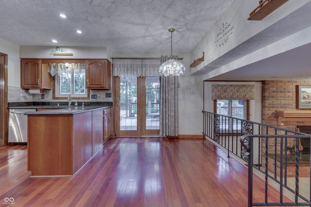 1640 Ridge Hill Lane, Indianapolis, IN 46217