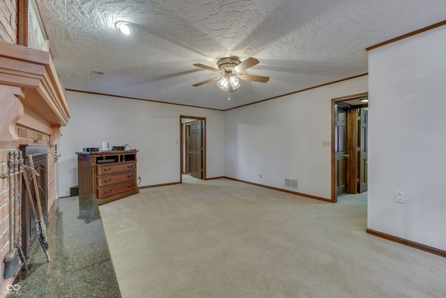 1640 Ridge Hill Lane, Indianapolis, IN 46217