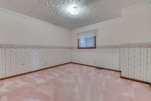 1640 Ridge Hill Lane, Indianapolis, IN 46217